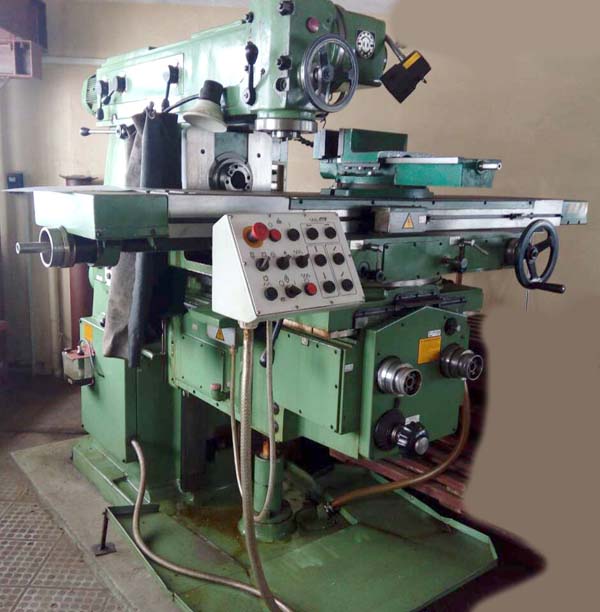 фото 6Т83Ш cтанок широкоуніверсальний консольно-фрезерный